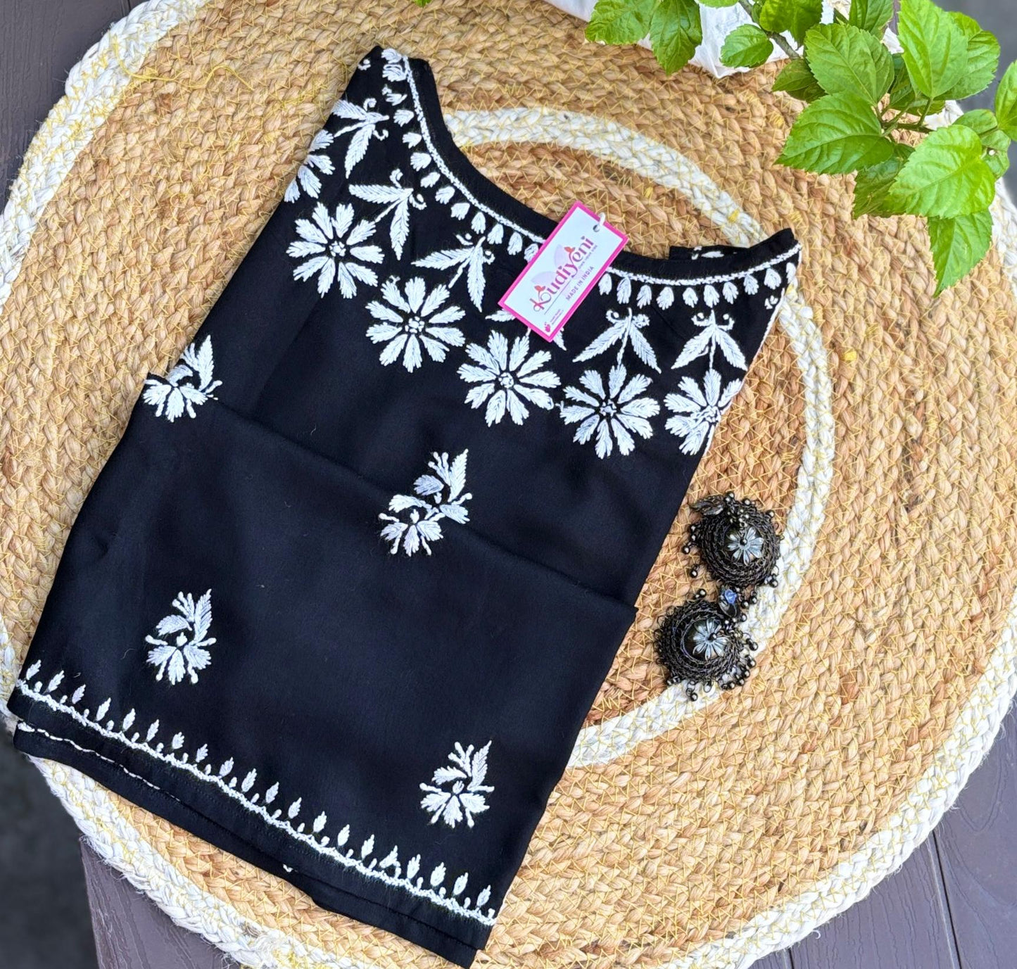 Zeba Cuts -Black